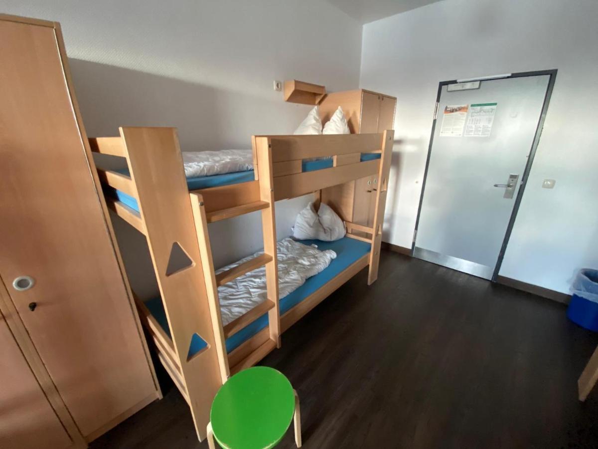 Winterspecial single bed dorm,1588094112:JPEG
